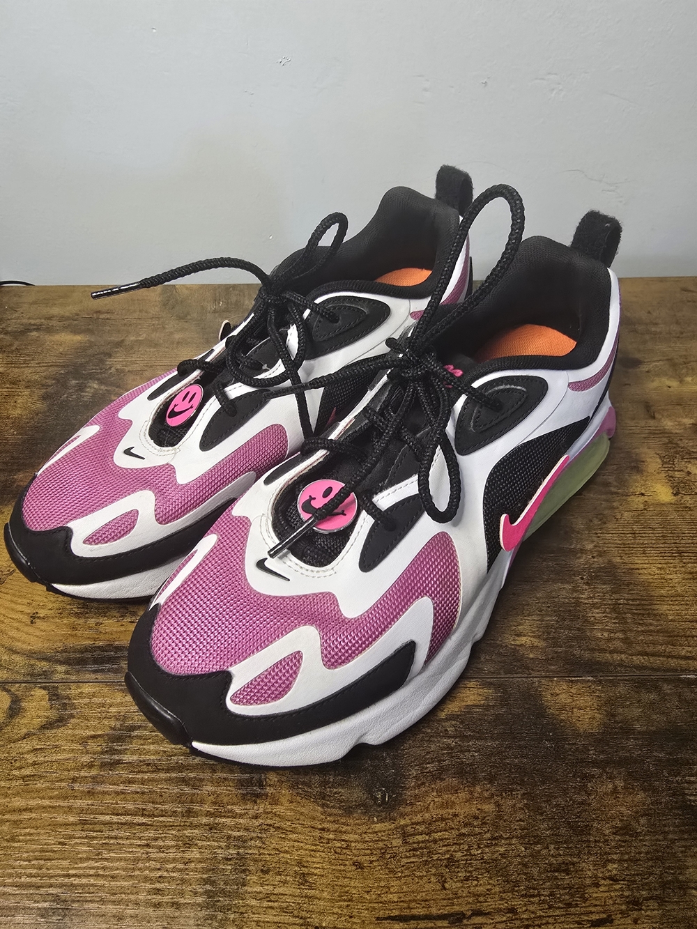 Nike Air Max 200 "Have A Nike Day" Pink Smiley Sneakers Size 8.5